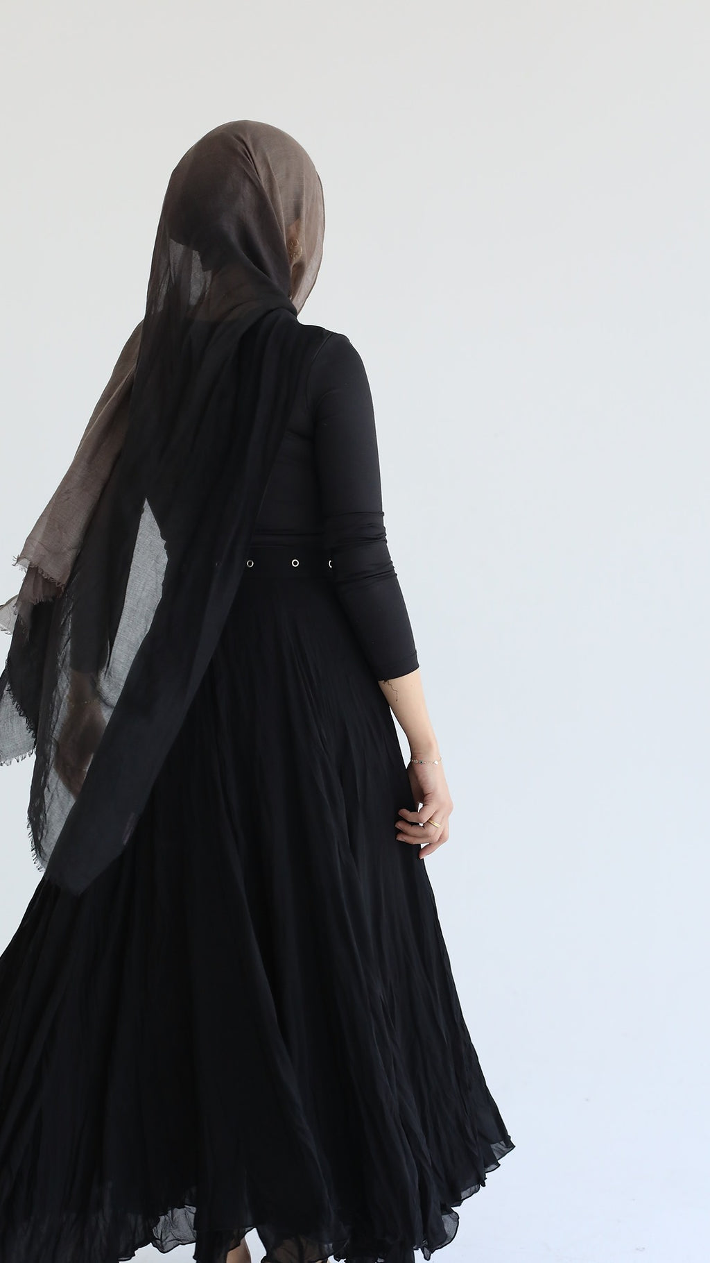 Whisper Skirt in Black