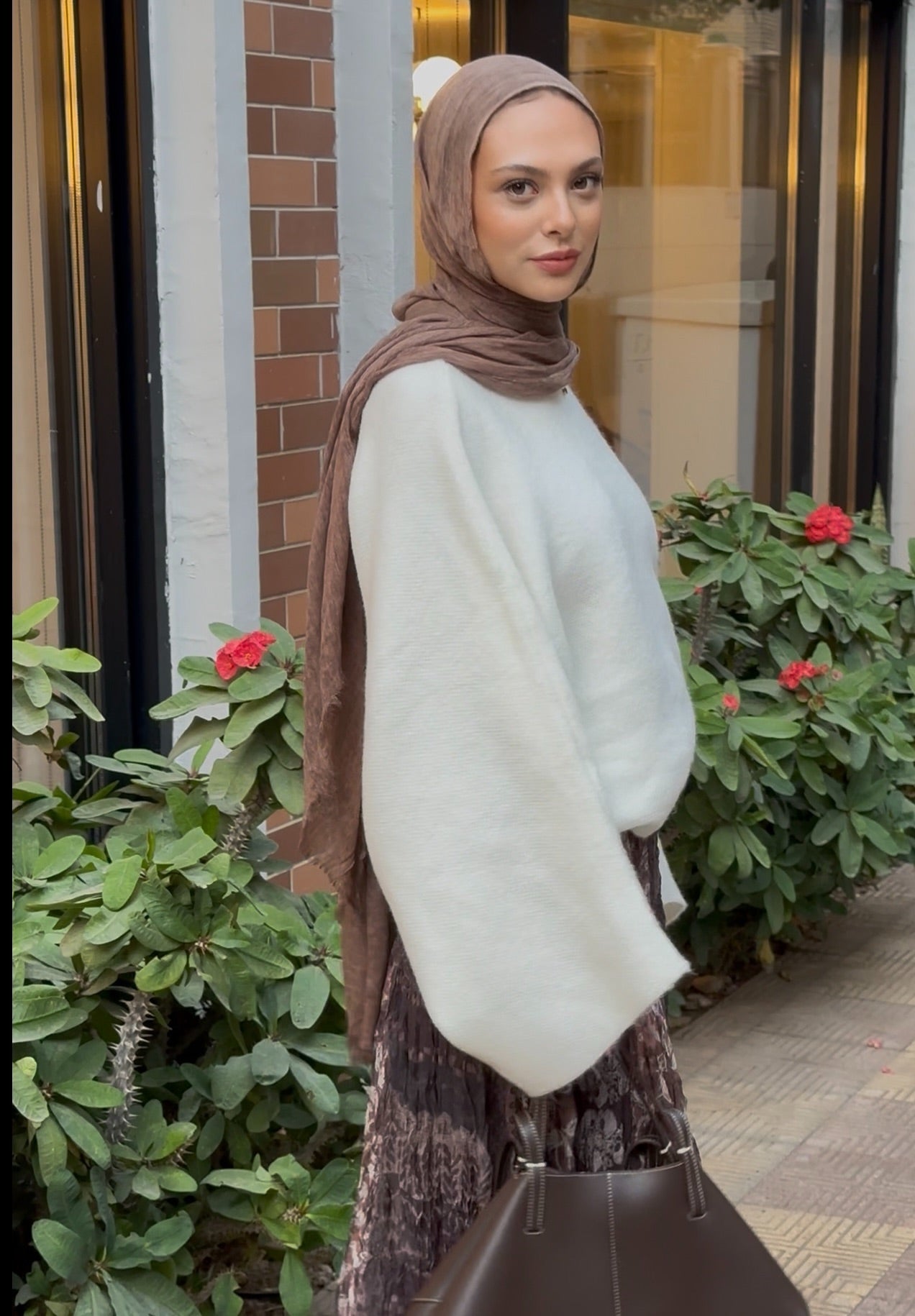 Crème Knit Pullover