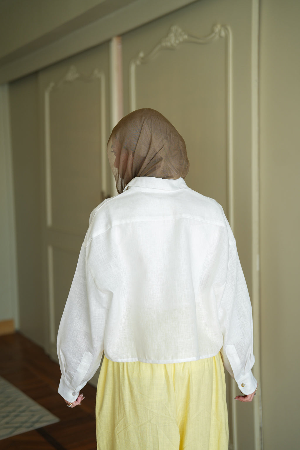 Cropped Pure Linen Shirt in White