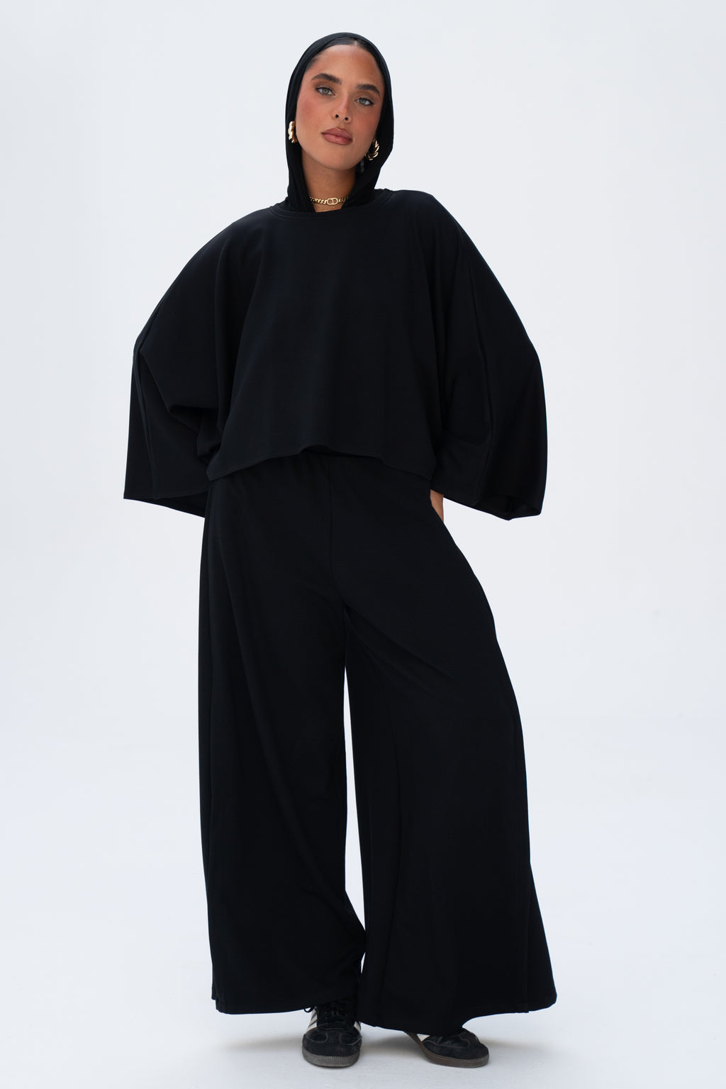 Soft Cloud Top in Black