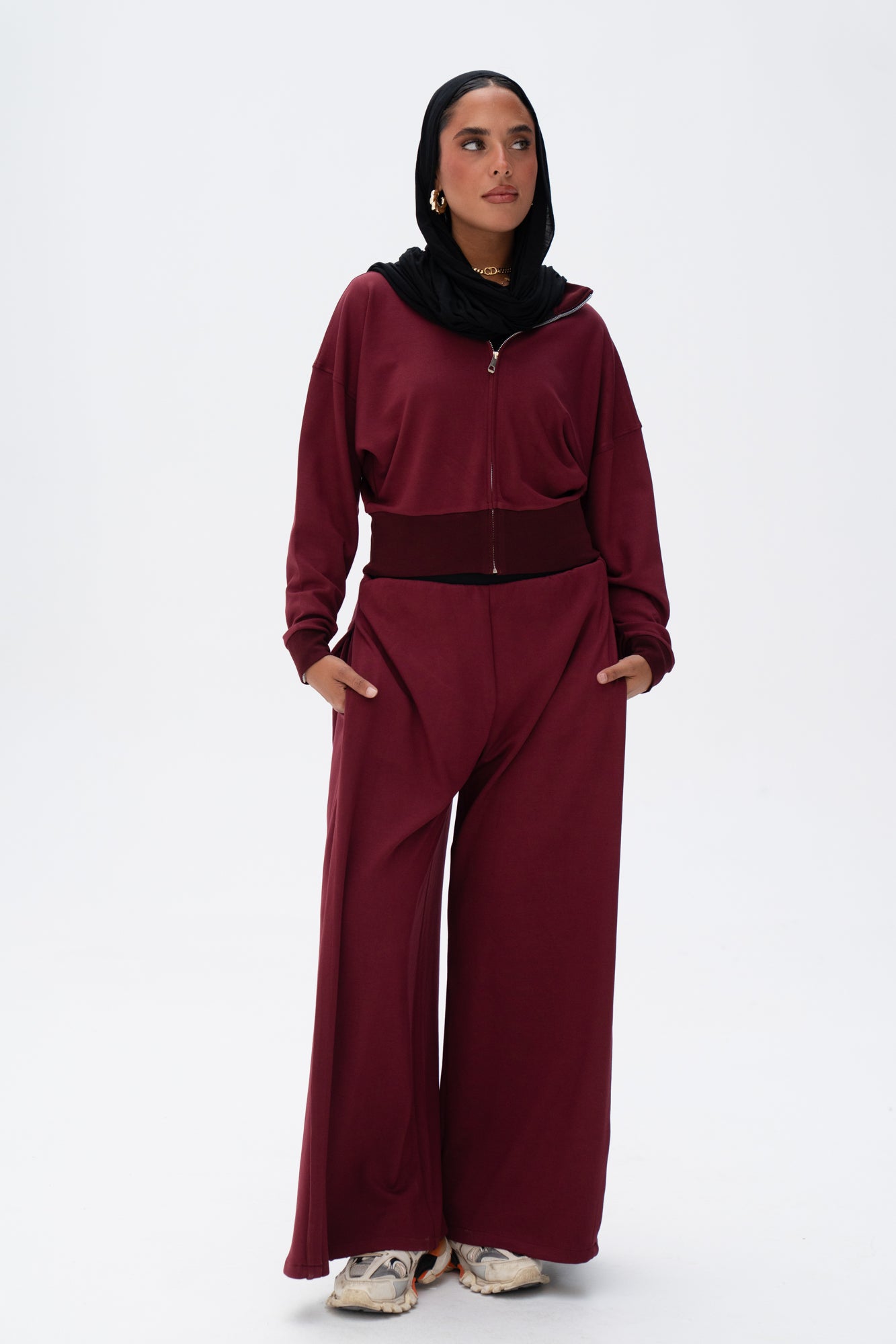 Ease Pants in Burgundy