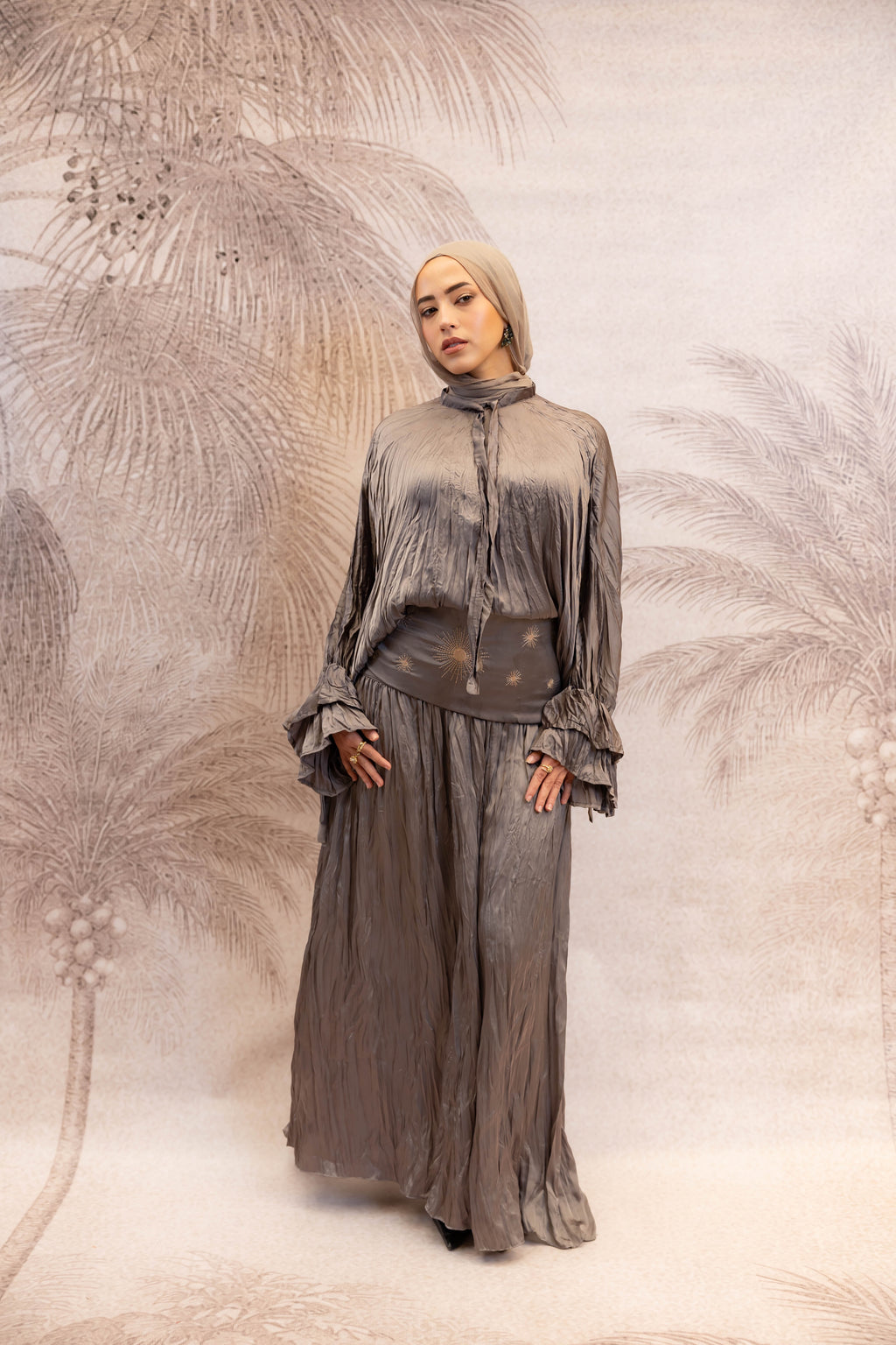 Soft Crushed Skirt with External Belt in Silver Grey